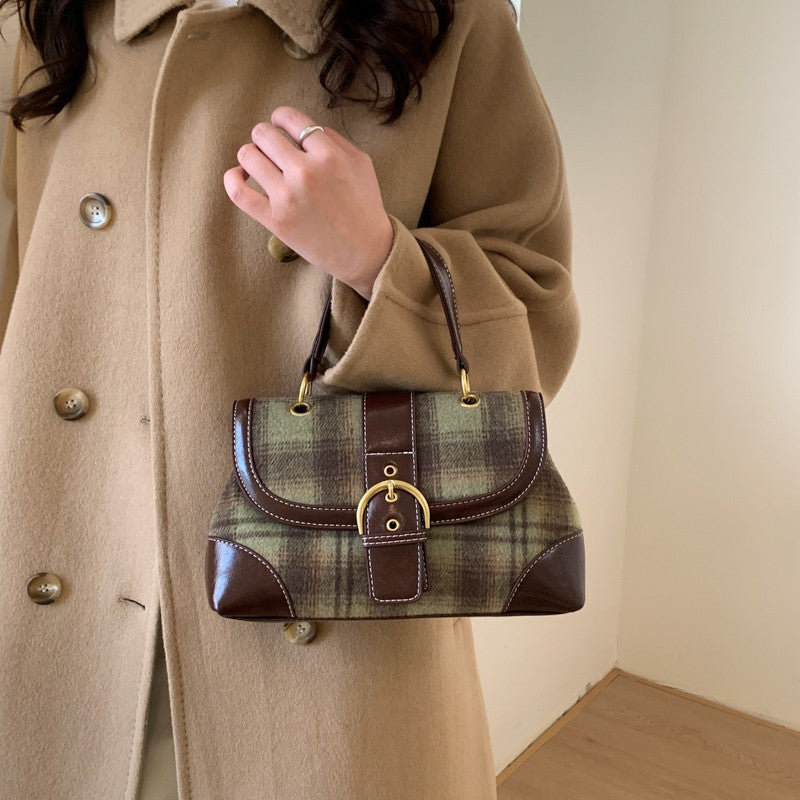 Refined - Fashionable And Versatile Shoulder Bag