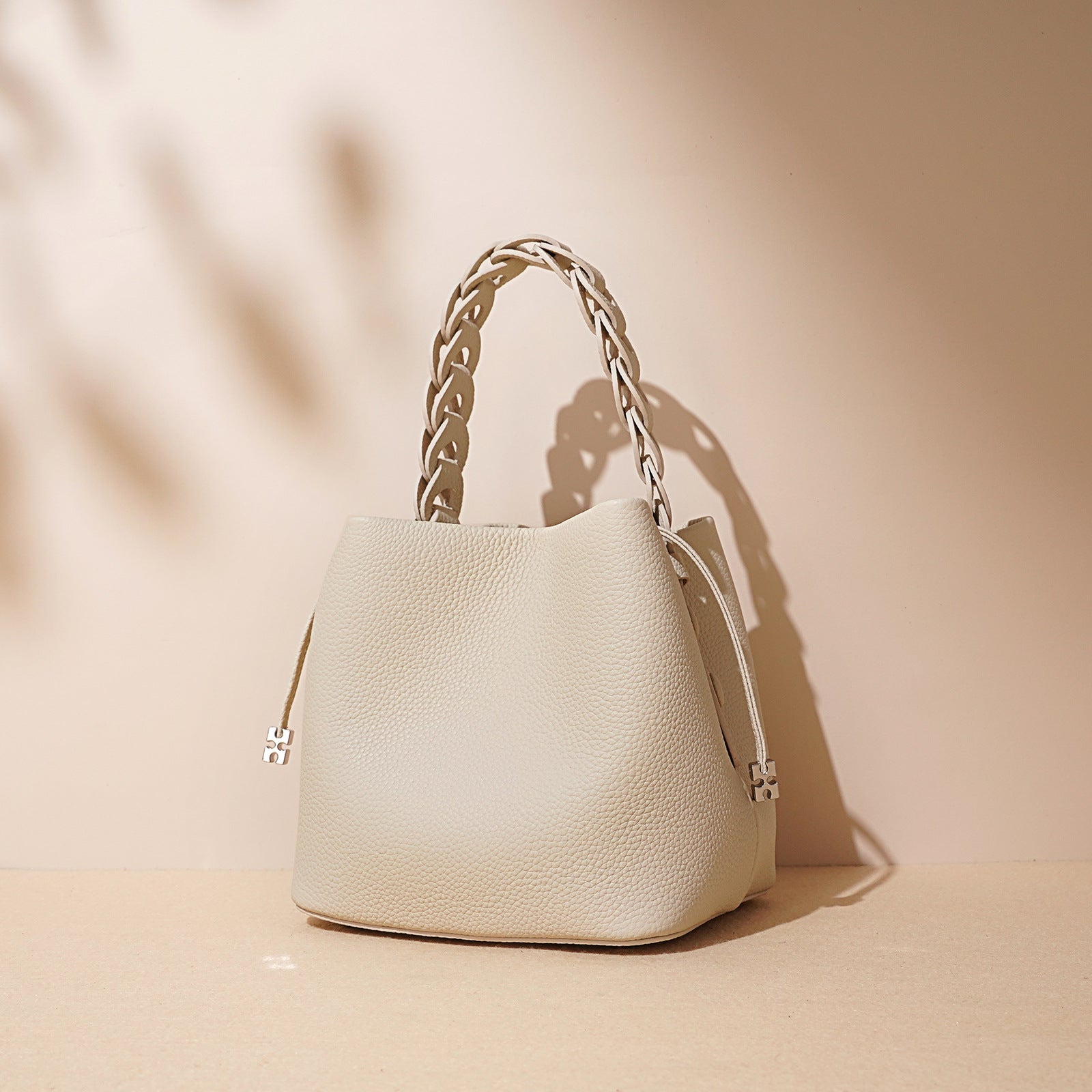 Spring New Arrival Genuine Leather Crossbody Bag