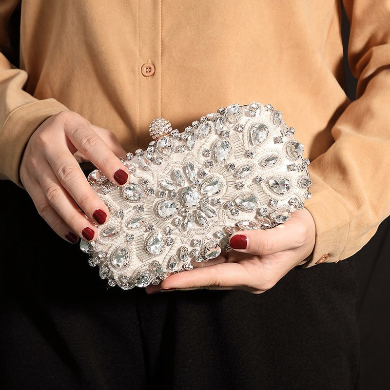 Chain Package Clutch Bag