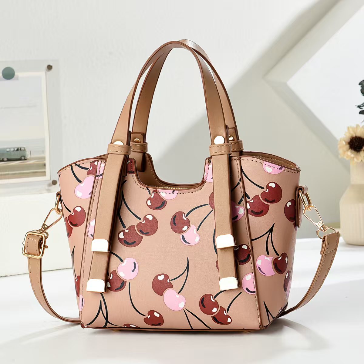 Bag Women's Classic Vegetable Basket Cherry