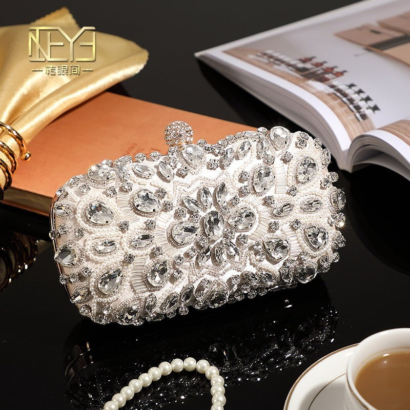 Chain Package Clutch Bag