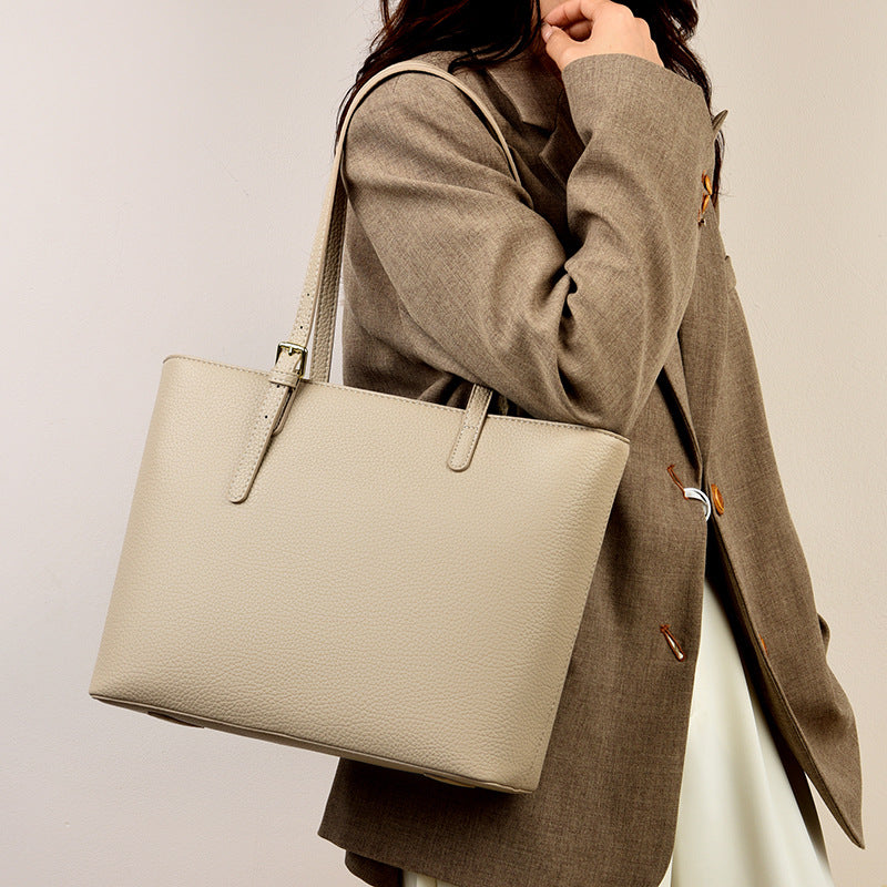 Casual And Versatile Commuter Shoulder Bag