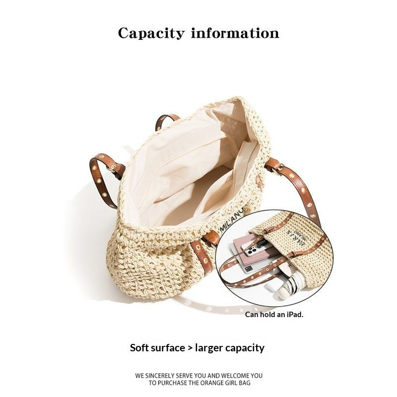 Minimalist Straw Bag
