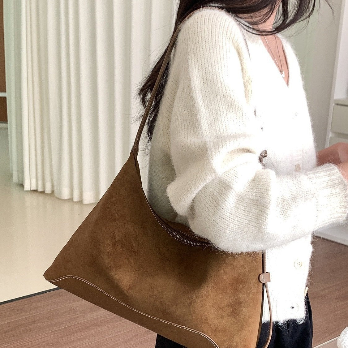 Unique, Niche Brown-toned Shoulder Bag