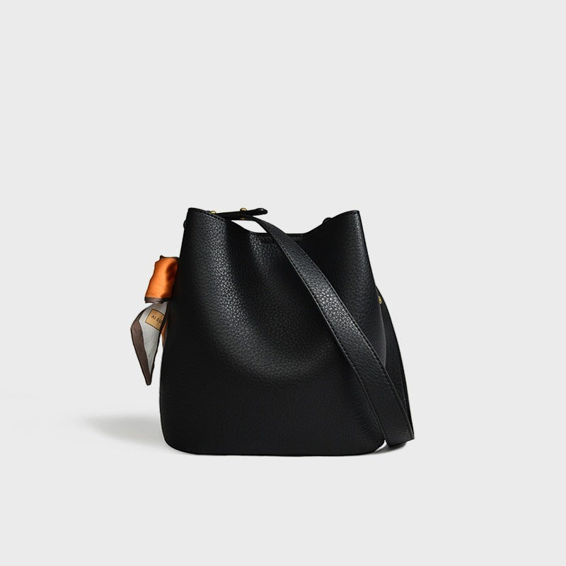 Voila - High-End Commuter Tote Bag