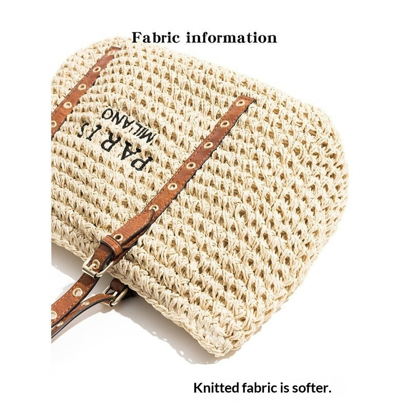 Minimalist Straw Bag