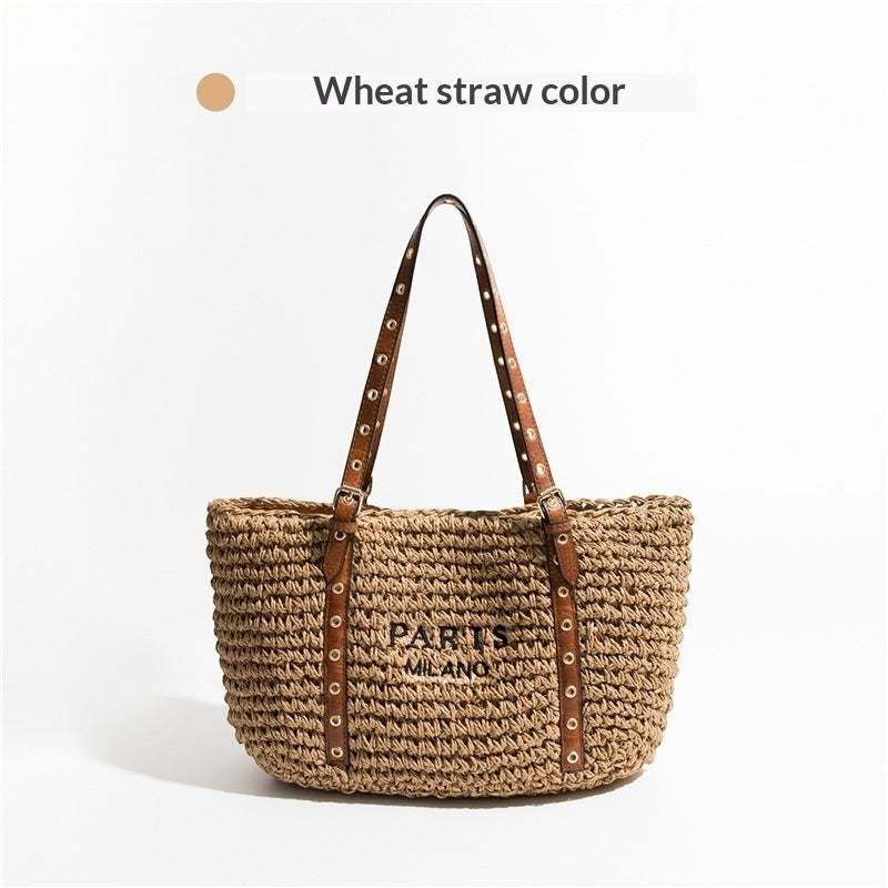 Minimalist Straw Bag
